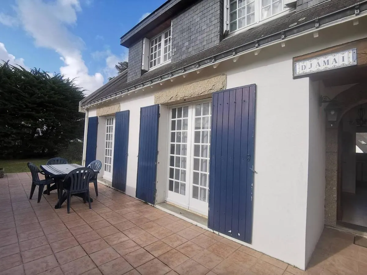 Carnac: Maison 4 Ch, 8 Pers, Wifi, Animaux Admis, Jardin, Pres Plage - Fr-1-377-41 0*, Carnac